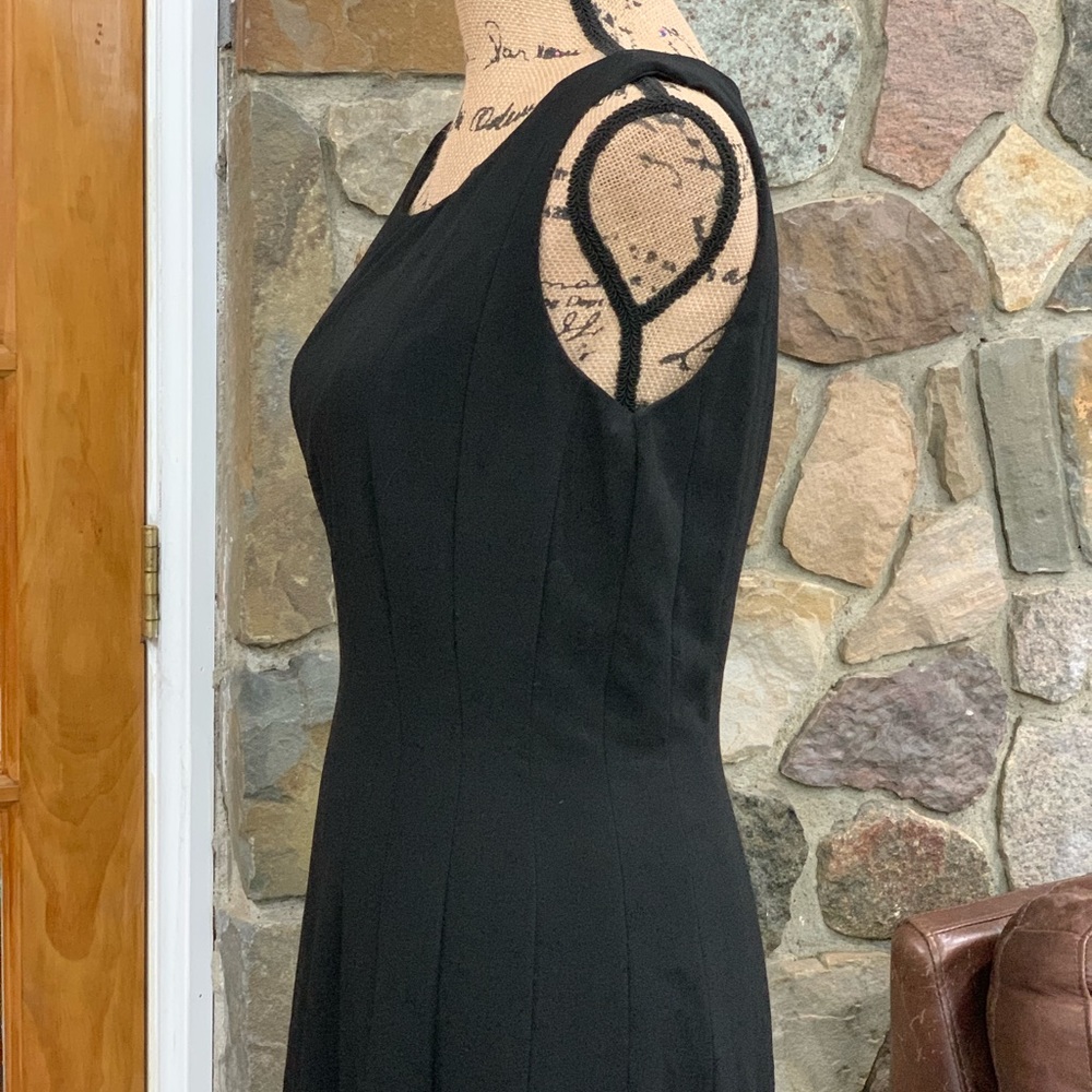Calvin Klein elegant black dress - Picture 6 of 8